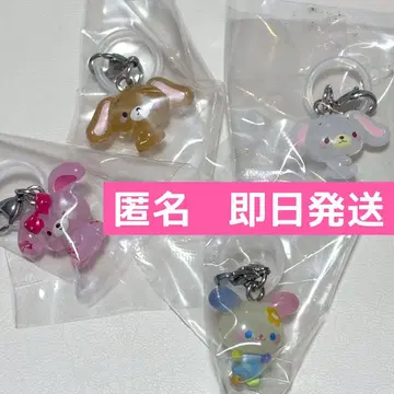 산리오 캐릭터즈 헐렁한 표시 액세서리 4개 세트