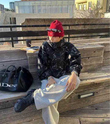 켄타우로스 켄타 착용 BEAAMS 올 패턴 프린트 집업 후디 자켓