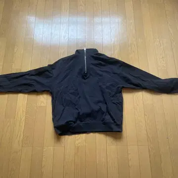 merciful 하이넥 맨투맨 3 블랙