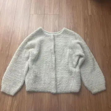 플라스테 퍼 니트