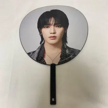 NCT127 태용 부채