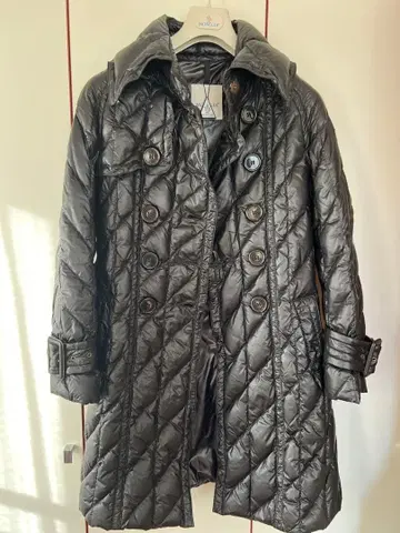 MONCLER 다운 코트