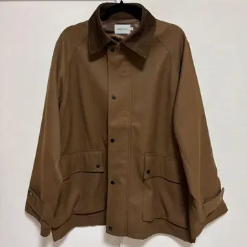 [ 컨디션 최상 ] 에마 로즈 오버 사이즈 숏 헌팅 자켓