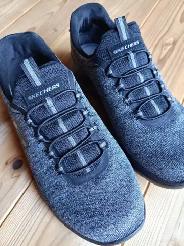 SKECHERS 25cm 와이드 핏 메모리 폼