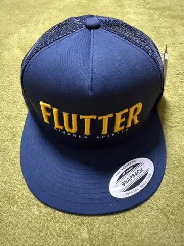 미사용 새상품 [FLUTTER] OG Logo Mesh CAP 네이비