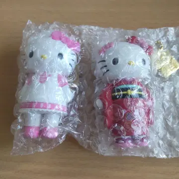 헬로키티전 시크릿 마스코트 참 기모노 웨이터