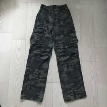 camouflage military wide cargo pants