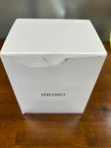 SEIKO 블랙 손목시계