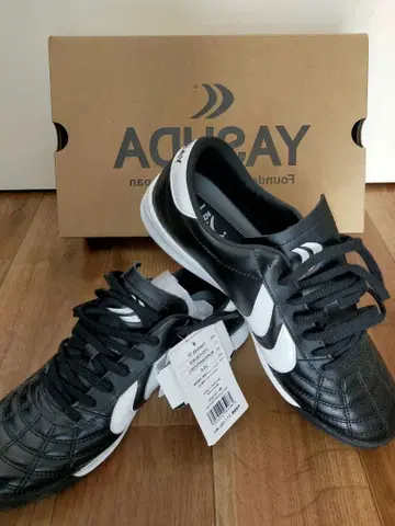 YASUDA Ligaresta TF 축구화