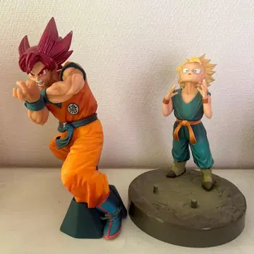 드래곤볼 손오공 트렁크스 피규어 세트