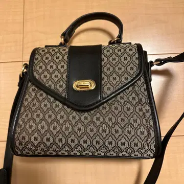 기하학 패턴 숄더백