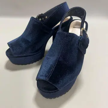 스나이델 네이비 플랫폼 샌들 하이힐 22.5