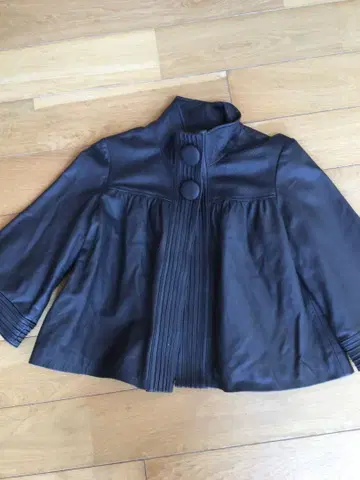 블랙 가죽 자켓 버튼 포함 (양가죽)