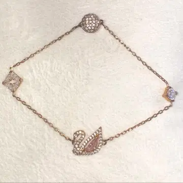 SWAROVSKI 스와로브스키 더즐링 스완 팔찌 약 18cm
