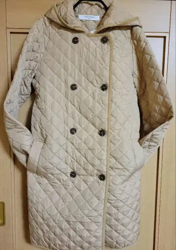 Lugnon cure 퀼팅 후드티 코트