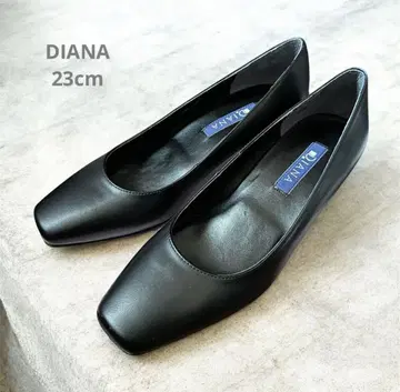 새상품급 DIANA 다이애나 스퀘어토 펌프스 23cm 가죽 블랙
