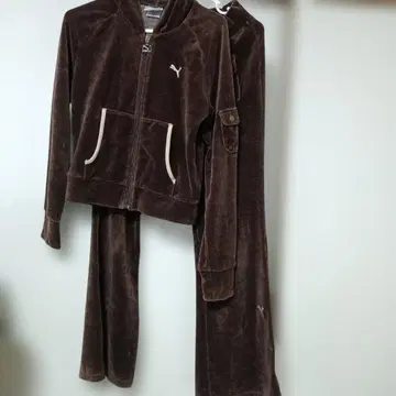 Puma 벨로아 셋업 브라운