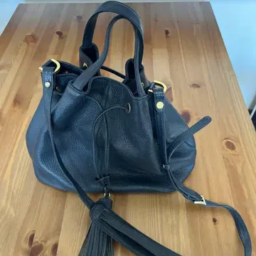 바니스 뉴욕 가죽 네이비 숄더백