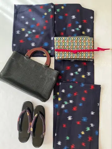 컬러풀 도트 울 기모노