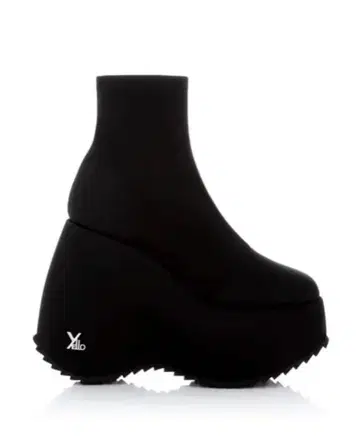 YELLO TOKYO BLACK PLATFORM SHORT BOOTS