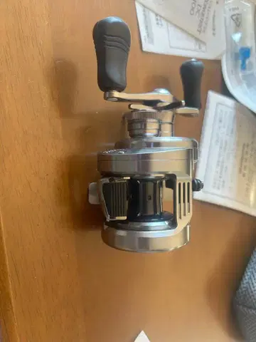 SHIMANO CALCUTTA CONQUEST DC 101
