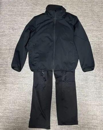 데상트 블랙 스포츠 웨어 상하의 세트 자켓 팬츠