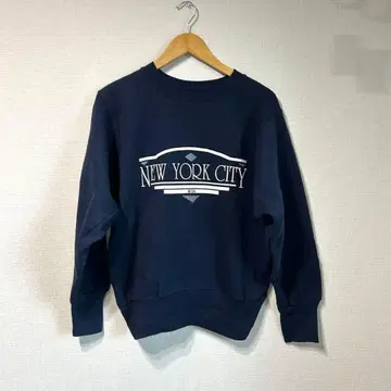 Velva Sheen NEW YORK CITY 맨투맨 M