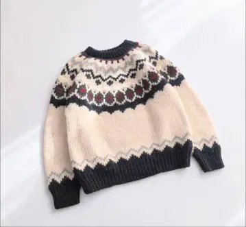 노르딕 무늬 긴팔 니트 스웨터