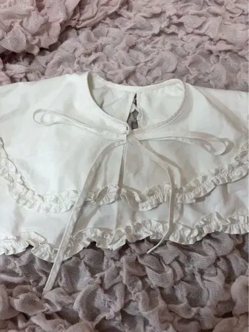 Bibiy 좋아하시는 분 탈부착 카라 프릴 랜덤