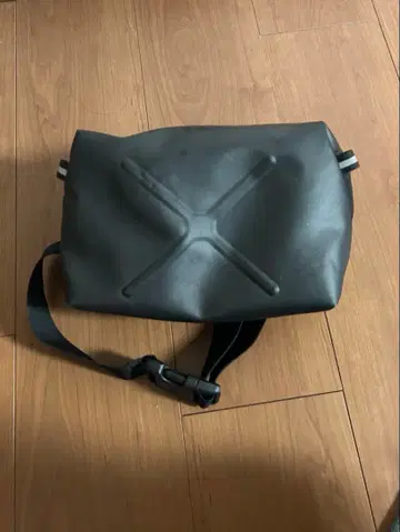 [ CHROME ] HELIX HANDLEBAR BAG 바디백 블랙
