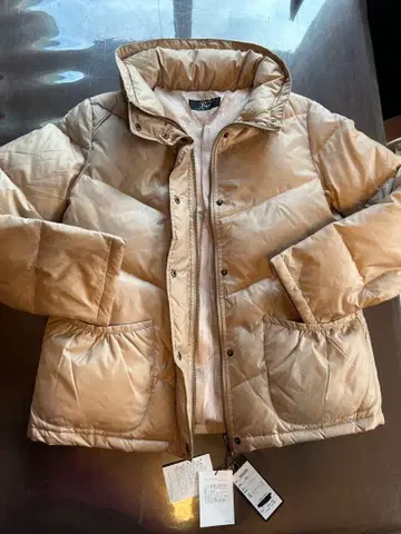 베이지 다운 자켓 M-L 택 포함 16590