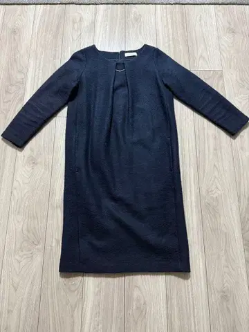 UNITED ARROWS 긴팔 무릎 기장 원피스