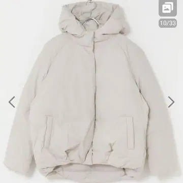 아이템즈 어반 리서치 코쿤 후드 다운 자켓