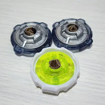 베이블레이드X 라챗 3종 세트 7-60 4-70 x 2