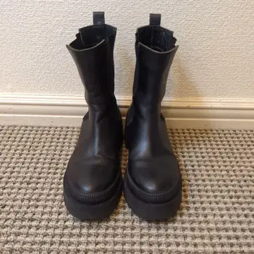 사이드 고어 부츠 통굽 가죽 블랙 PIXY