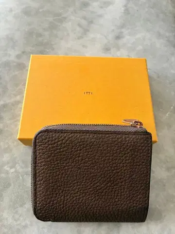 ITTI 이치 브라운 이단 접이식 주름 가죽 지퍼 지갑