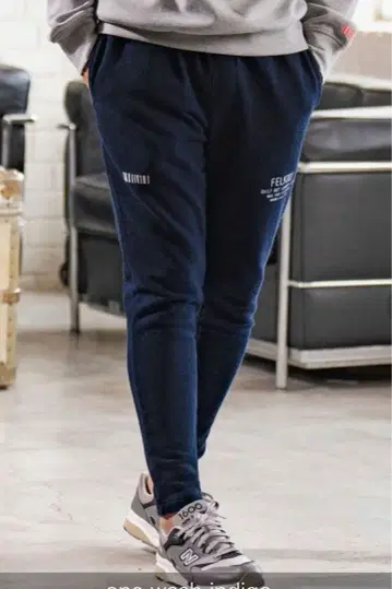 felkod 스핀들 팬츠(F24A180)