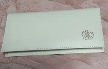 [ 미사용 새상품 ] 황궁 장지갑 박스 포함 화이트