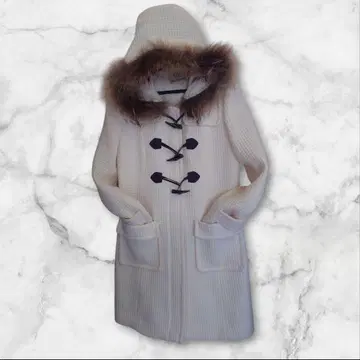 후드 부착 아이보리 더플 니트 코트