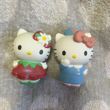 헬로키티 피규어 2개 세트