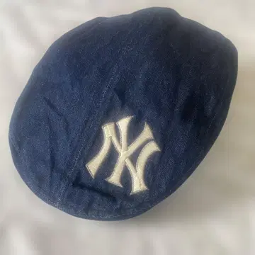 뉴욕 양키스 베레모 자수 로고