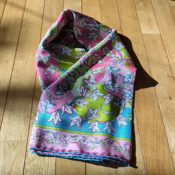 에밀리오 푸치 대형 스카프