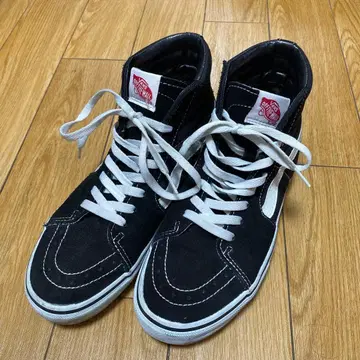 Vans 블랙 하이컷 스니커즈
