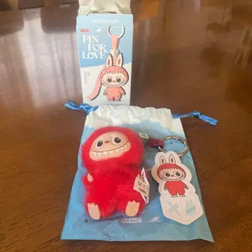 THE MONSTERS FOR LOVE 핀 봉제 인형 펜던트 X