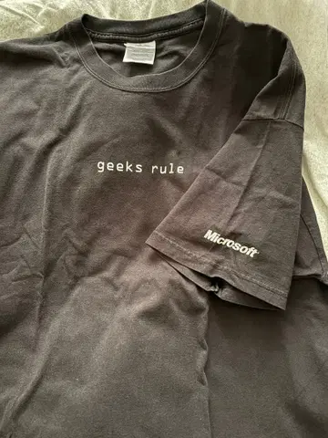 Microsoft geeks rule 셔츠 블랙