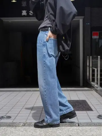 mfpen 레귤러 진 WASHED BLUE S 사이즈