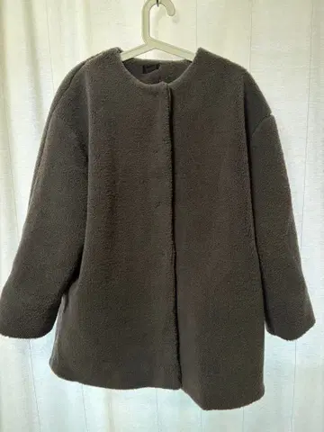 아파트 바이 로리즈 보아 코트 자켓 노카라 그레이