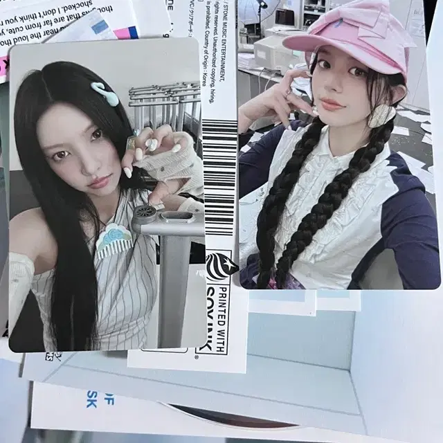 아일릿 NOT CUTE 앨범 포토카드 윤아 민주 포토카드