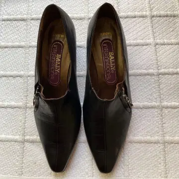 BALLY 스위스산 천연 가죽 숏부츠