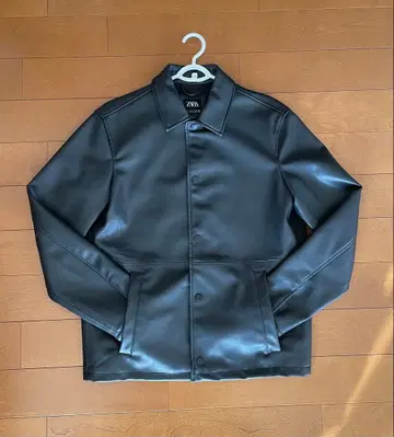 ZARA 페이크 가죽 자켓 블랙